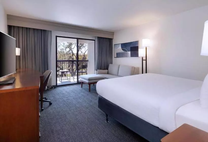 バルコニー付きスタンダードルーム, Courtyard Tampa North/i75 Fletcher