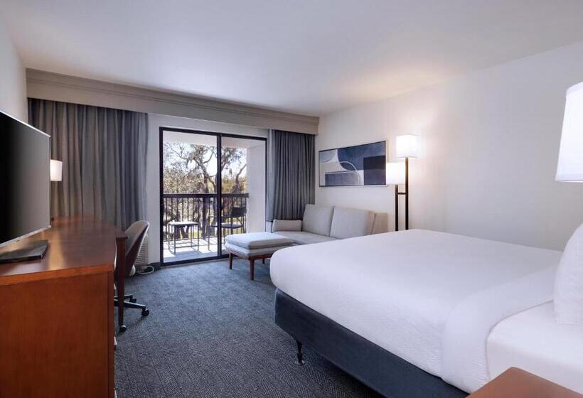 غرفة قياسية مزوَّدة بشُرفة, Courtyard Tampa North/i75 Fletcher