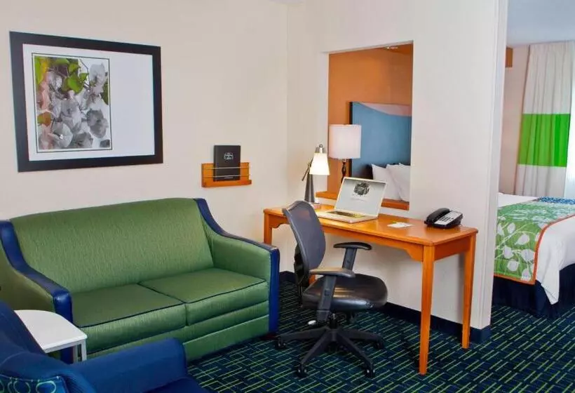 キングサイドベッドのスタンダードワンルーム, Fairfield Inn & Suites By Marriott Memphis East Galleria