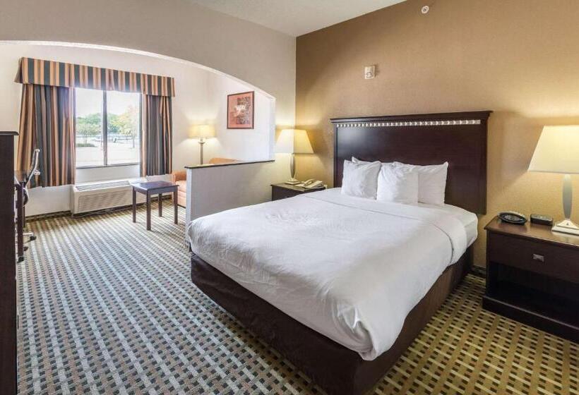 Люкс, Quality Suites Burleson   Ft Worth