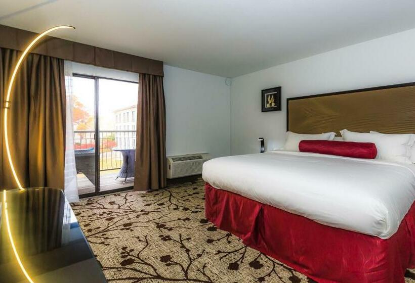 غرفة قياسية سرير كينج, Regalia Hotel & Conference Center