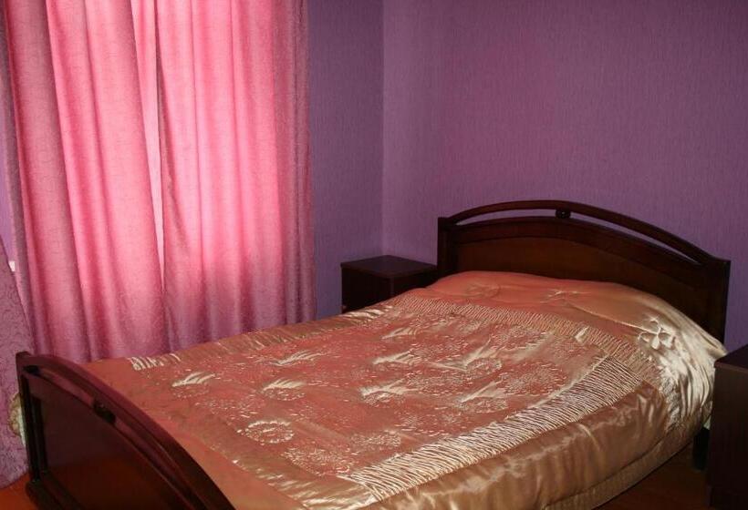 آپارتمان 1 خوابه با بالکن, Guesthouse Gegi