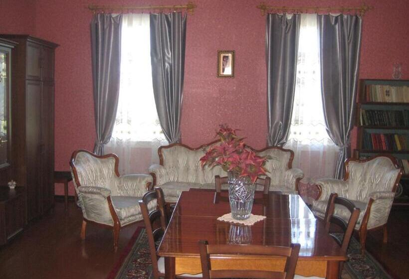 آپارتمان 1 خوابه با بالکن, Guesthouse Gegi