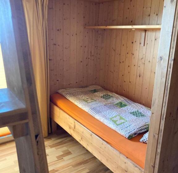 غرفة عائلية, Klewenalp Ausflugs Ski Pistenhotel Klewenstock