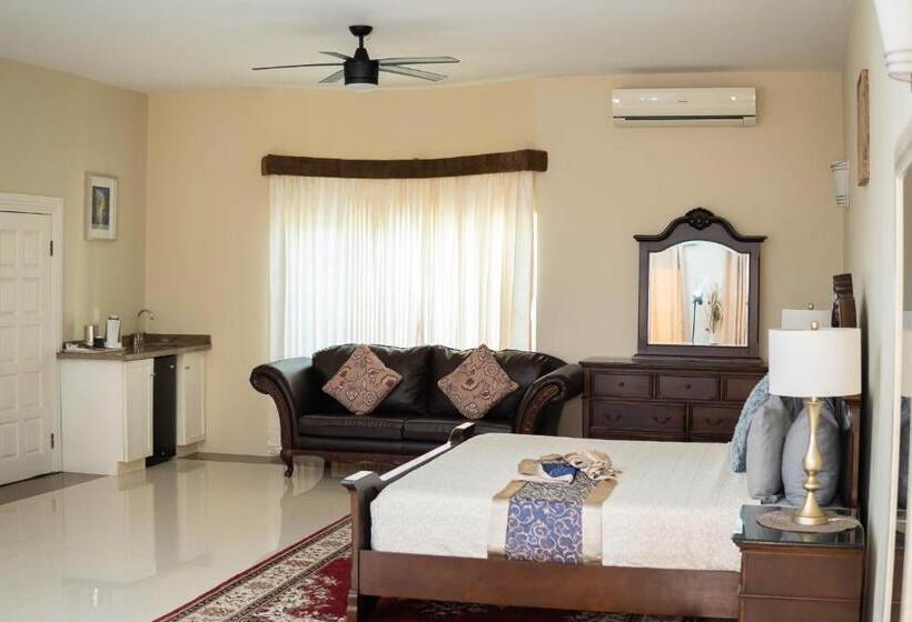 سوئیت با بالکن, Gc Resort