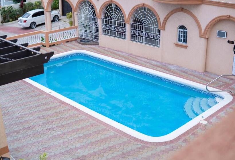 اتاق استاندارد با بالکن و چشم‌انداز دریا, Gc Resort