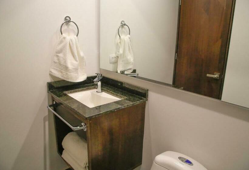 اتاق استاندارد سه نفره, Museo San Moritz