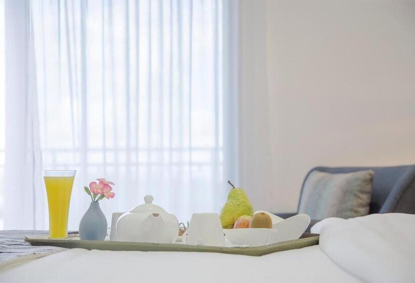 سوییت جونیور, Amaryllis Hotel Blantyre