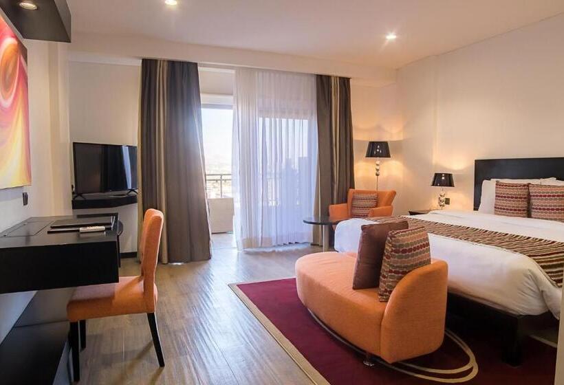 اتاق سوپریور با تخت بزرگ, Amaryllis Hotel Blantyre