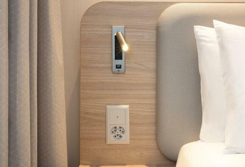 Номер Стандарт Адаптированный для Инвалидов, Holiday Inn Express   Aarburg   Oftringen, An Ihg