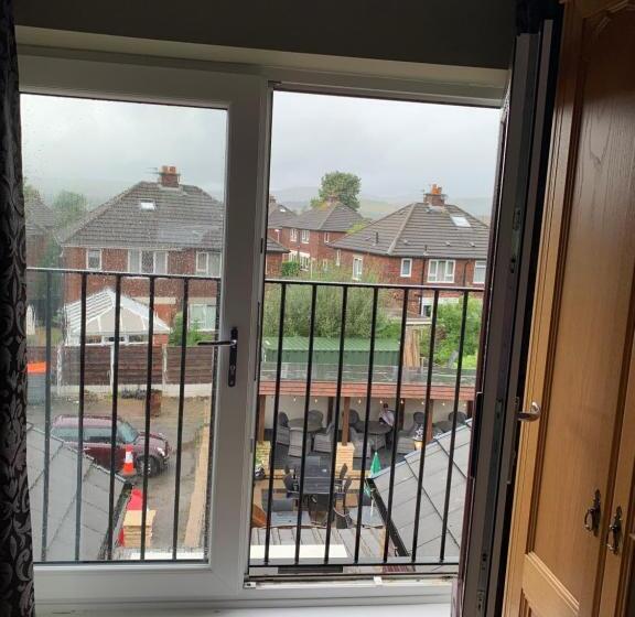 庭の見える１ベッドルームアパートメント, Lake Lounge Rooms