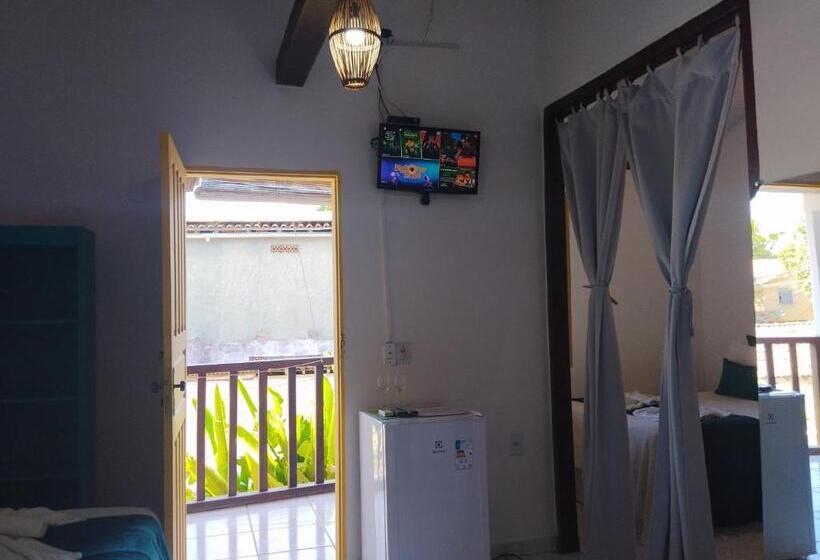 Четырехместный Номер Стандарт с Балконом, Pousada João Maria