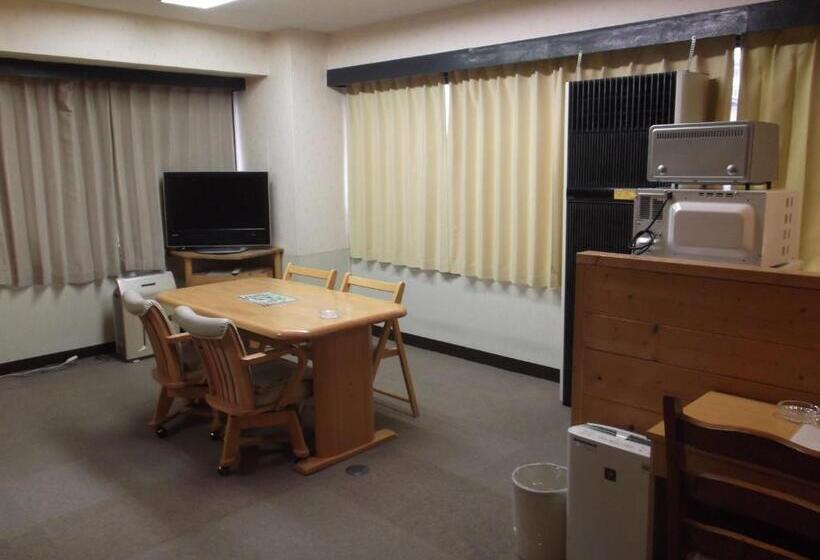 패밀리 룸, Weekly Mansion Ise No.6