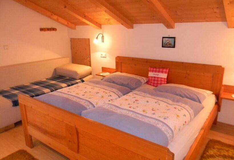 Quarto Triplo Estandar, Unterweger Hof