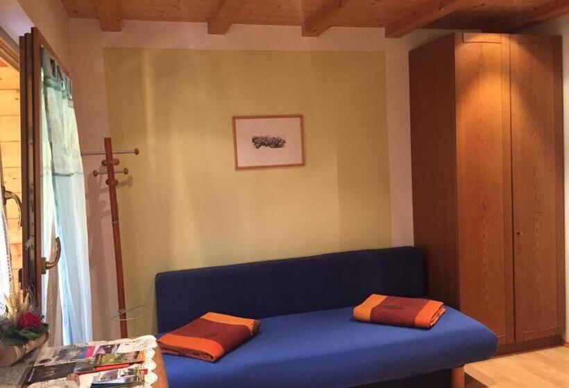 חדר סטנדרט לארבעה, Unterweger Hof