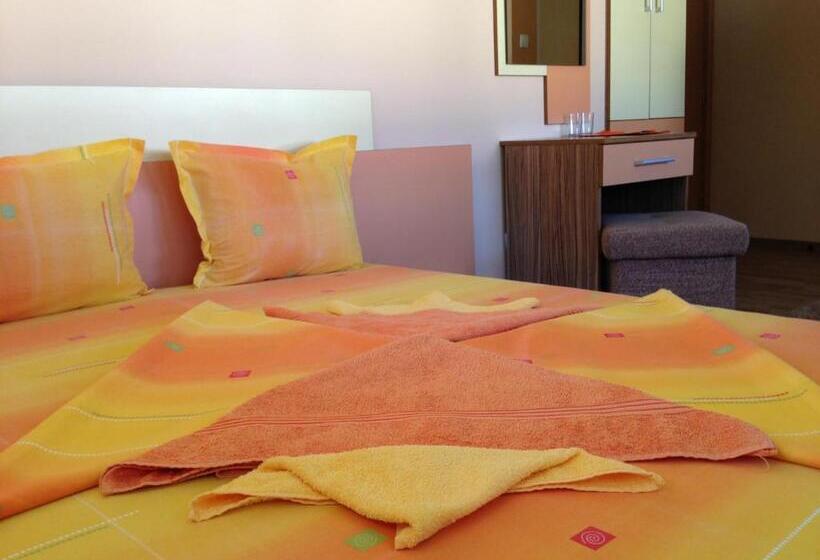 Номер Deluxe, Guest House Lori