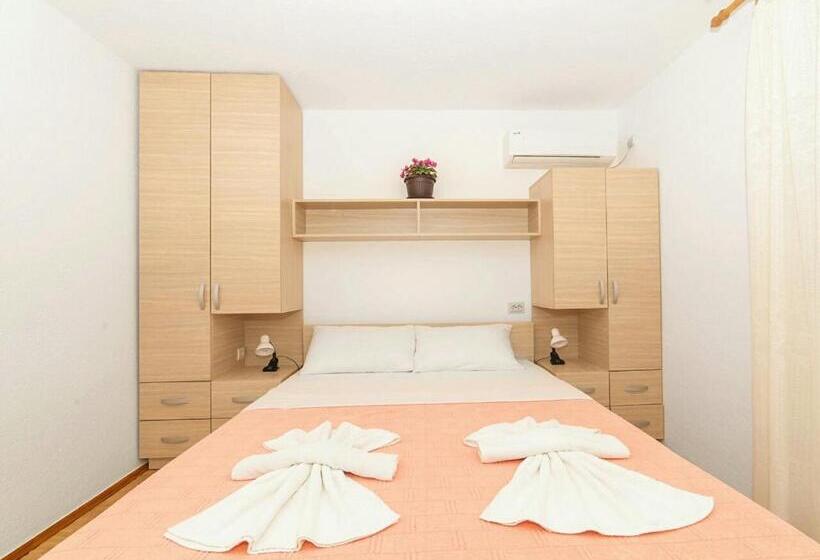 اتاق استاندارد, Hana Accommodation