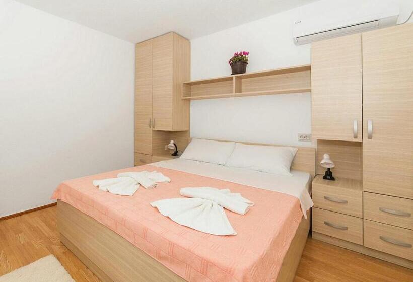 اتاق استاندارد, Hana Accommodation