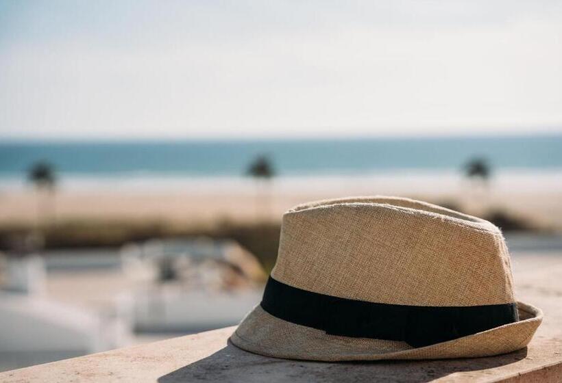 サイドオーシャンビュースタンダードルーム, Hostal Brisas De Conil