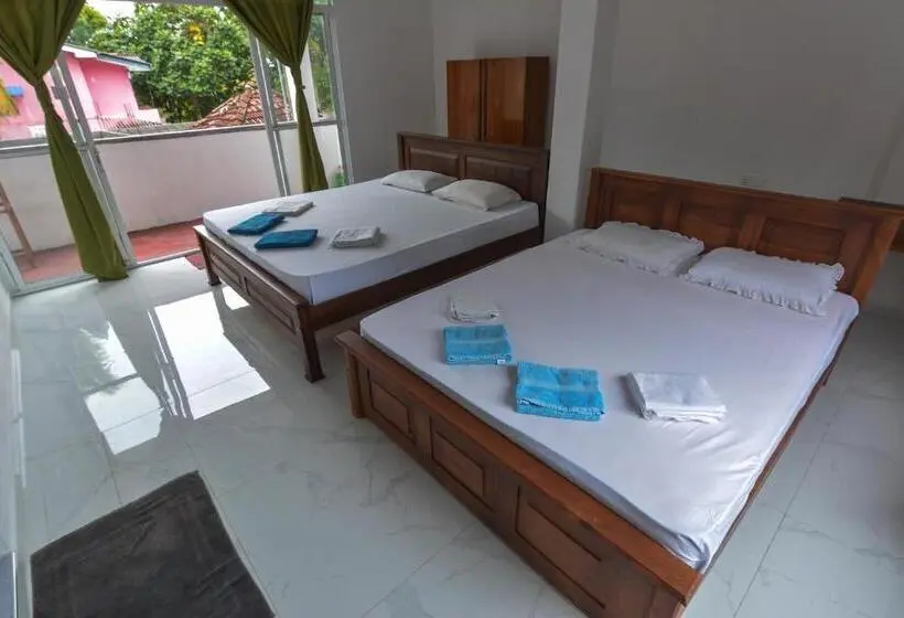 デラックスの4人部屋, Mallika Resort
