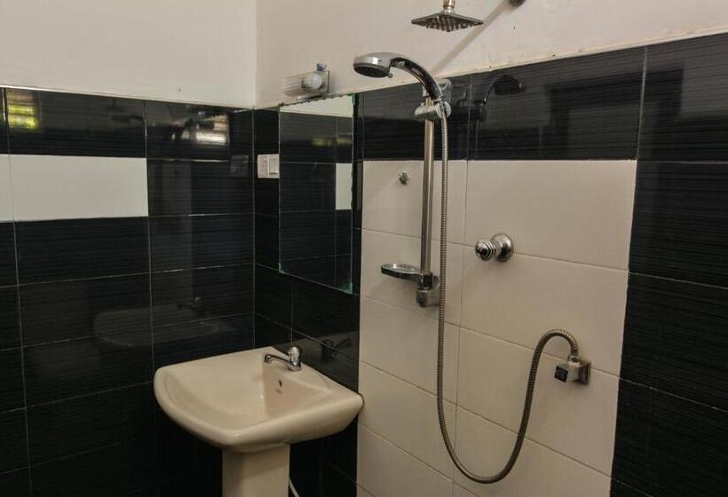 带大床的豪华间, Mallika Resort