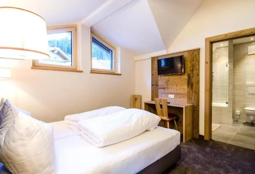 Appartamento 2 Camere da Letto, Apart Forum