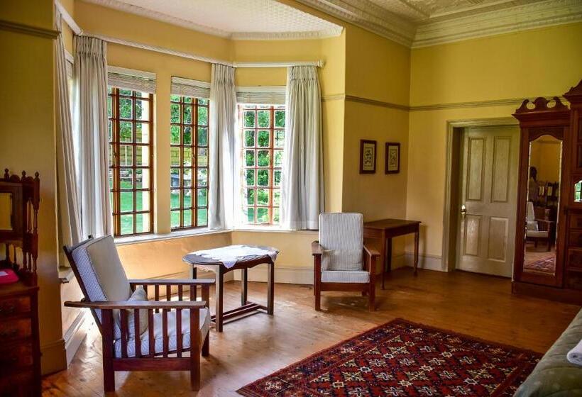 3 Bedroom Suite, St Fort Farm Guesthouse