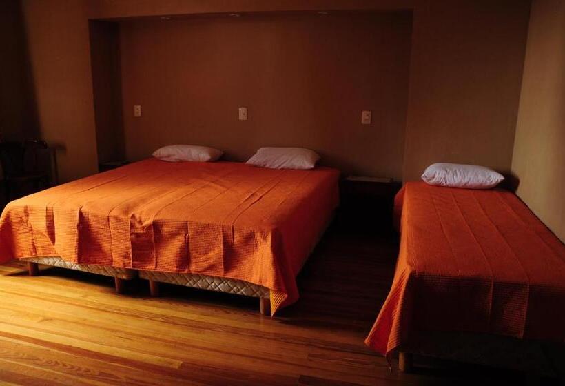 Четырехместный Номер Классик, Posada Spa Anabela