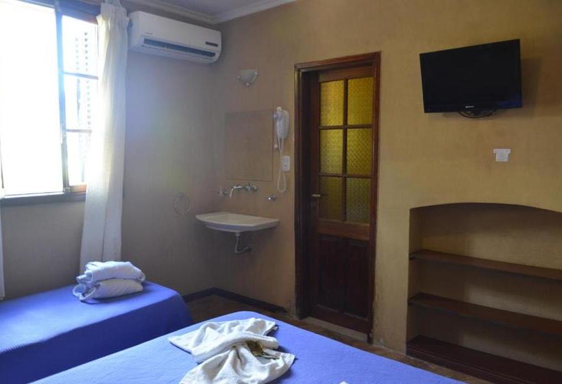 Номер Стандарт Трехместный, Posada Spa Anabela