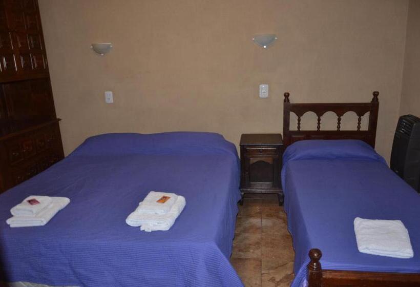 Номер Стандарт Трехместный, Posada Spa Anabela