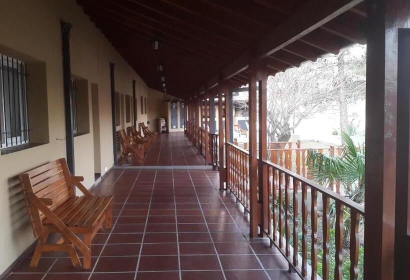 Четырехместный Номер Стандарт, Posada Spa Anabela