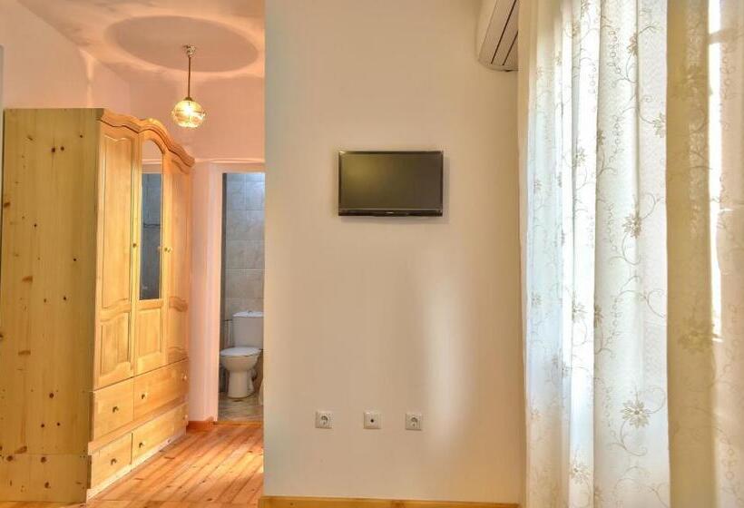 חדר סטנדרט עם טרסה, Guest House Joji