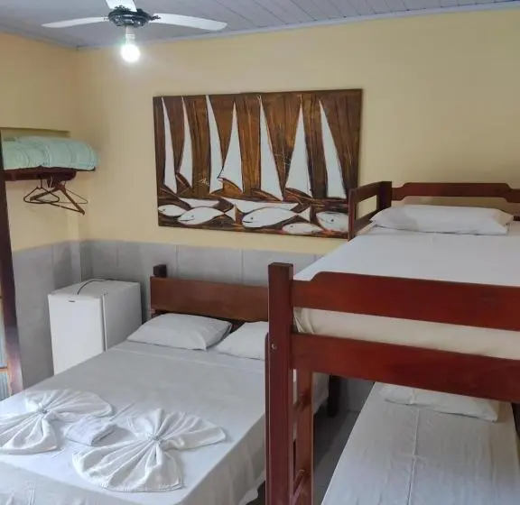 Economy Quadruple Room, Pousada Flor De Jambo