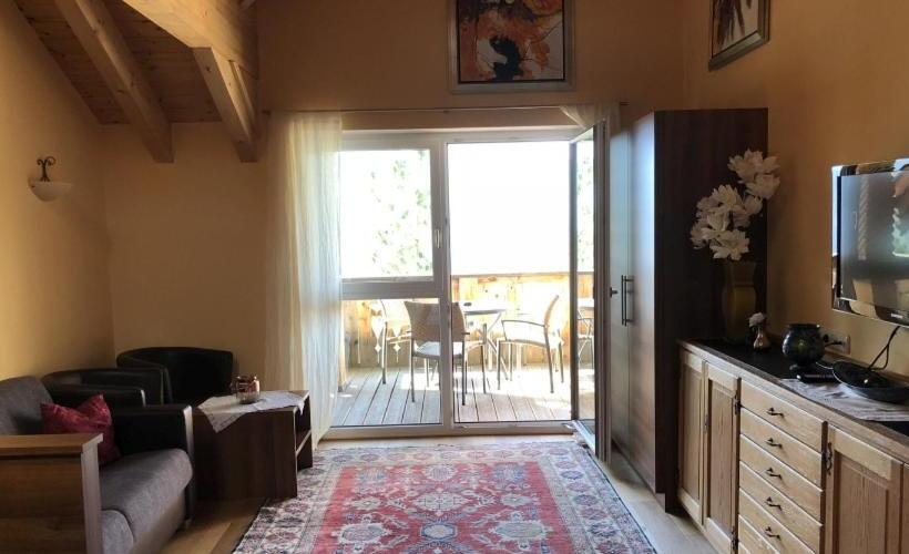 2 Sovrums Lägenhet, Terra Rossa