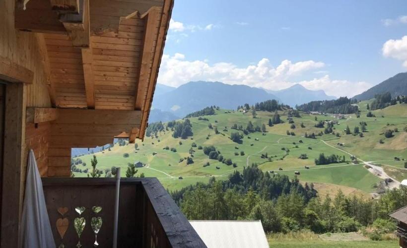 1 Sovrums Lägenhet, Terra Rossa