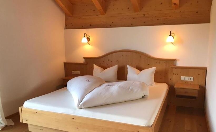 1 Sovrums Lägenhet, Terra Rossa