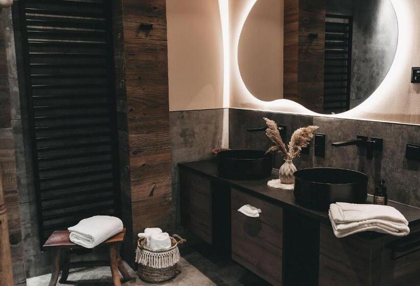 Люкс с Террасой, Jufenalm Boho Hotel & Restaurant
