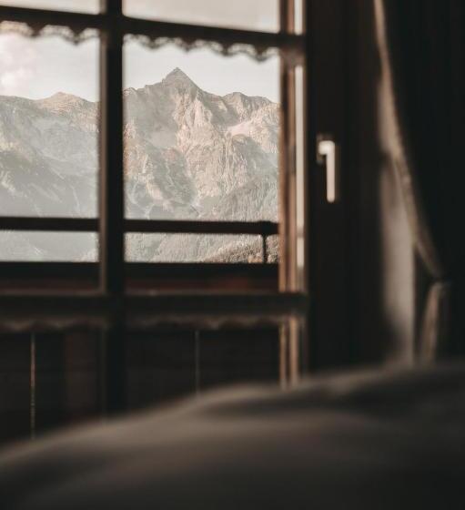 غرفة ديلوكس مزودة بشرفة, Jufenalm Boho Hotel & Restaurant