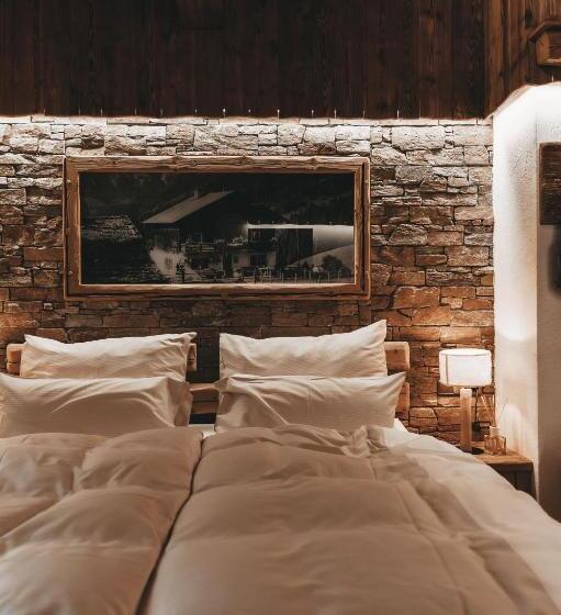 Четырехместный Номер Стандарт, Jufenalm Boho Hotel & Restaurant