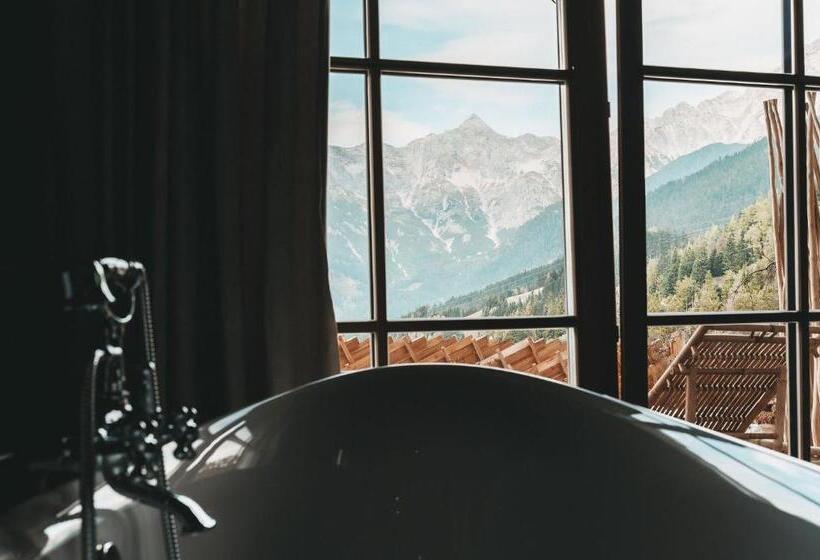 جناح مطلّ علي الجبل, Jufenalm Boho Hotel & Restaurant