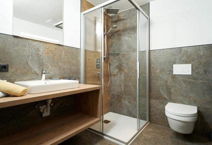 اتاق استاندارد با بالکن, Apart Sunnhäusl