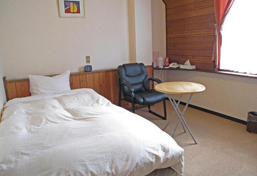 חדר סטנדרט יחיד, Pension Ohno