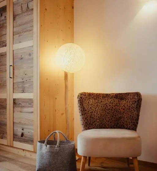 Huoneisto 1 Makuuhuone Näkymä, Villa Flora Mountain Lodges