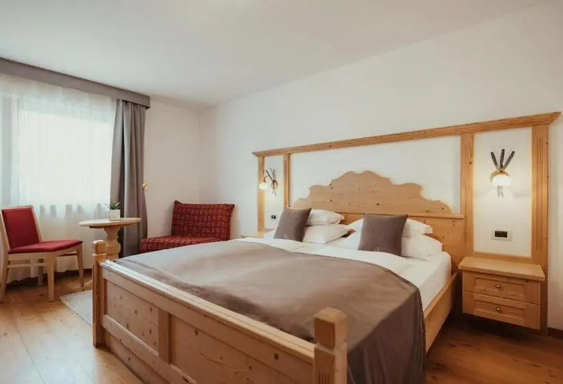 Superior Kolmen Hengen Huone, Villa Flora Mountain Lodges