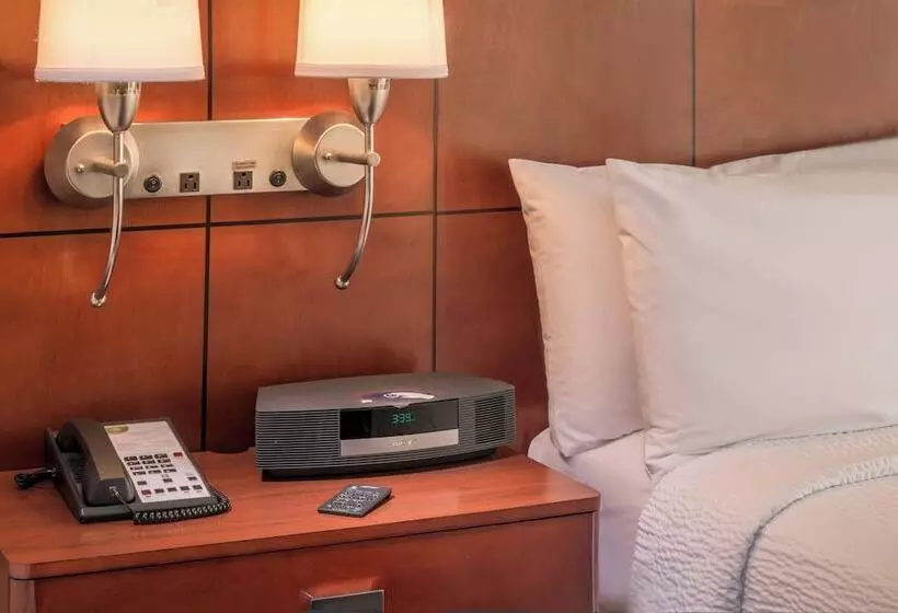 اتاق استاندارد با 2 تخت دوبل, Courtyard Arlington Crystal City/reagan National Airport