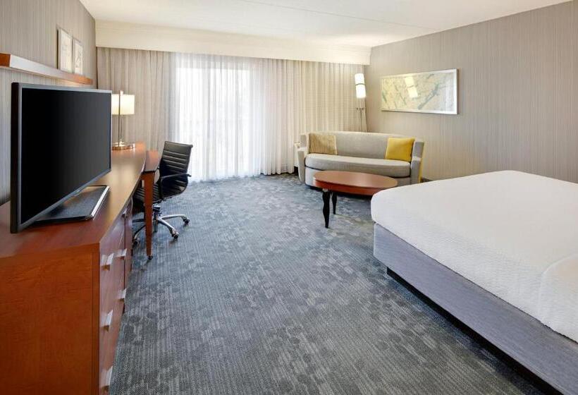 Стандартный Номер Кровать Кинг, Courtyard Cleveland Beachwood