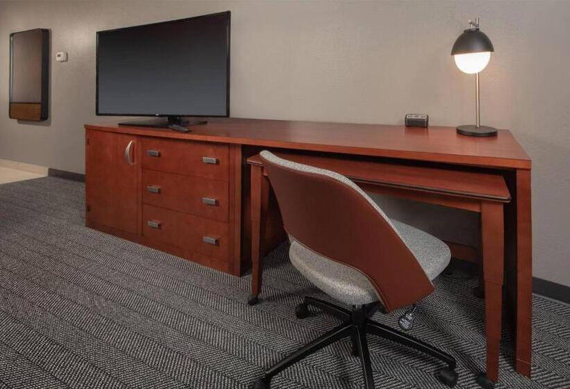 غرفة قياسية سرير كينج, Courtyard By Marriott Frederick