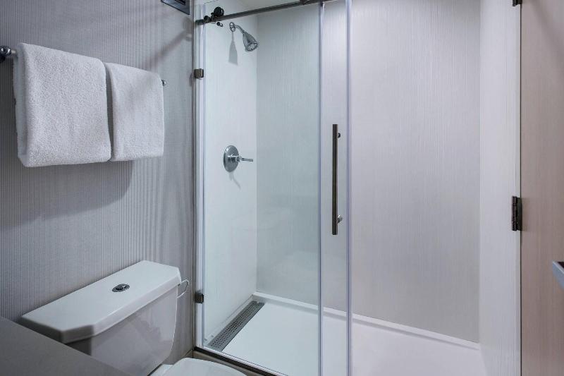 Стандартный Номер Кровать Кинг, Courtyard By Marriott Newburgh Stewart Airport