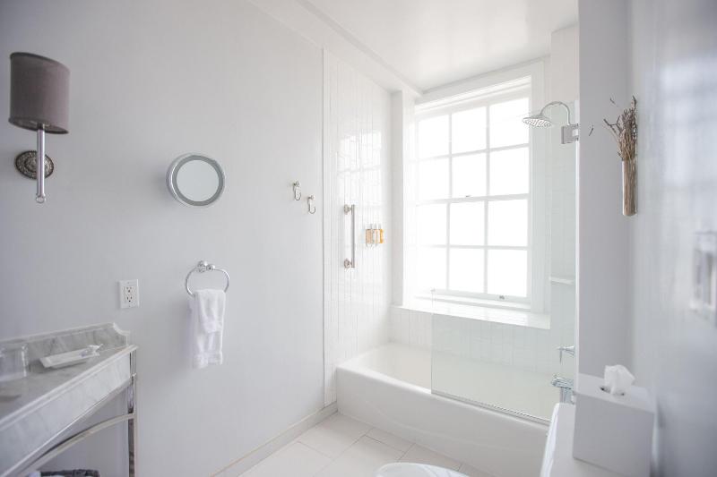 غرفة ديلوكس, The Culver