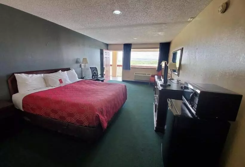 キングサイズベッドのスタンダードルーム, Econolodge Junction
